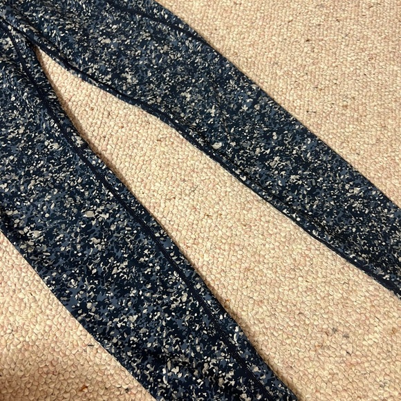 Athleta leggings - Picture 9 of 9